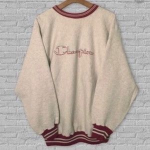 LMK if you are selling this sweater pls❗️❗️❗️❗️